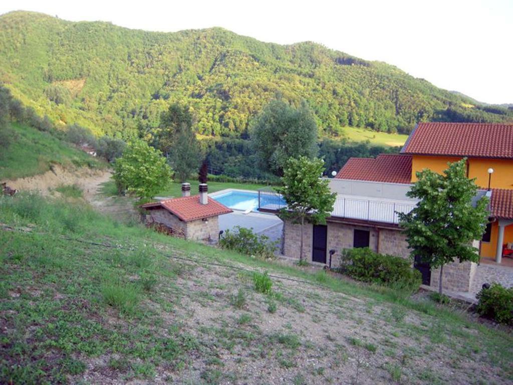 B&B Il Pozzo Di Celle Vernio Экстерьер фото