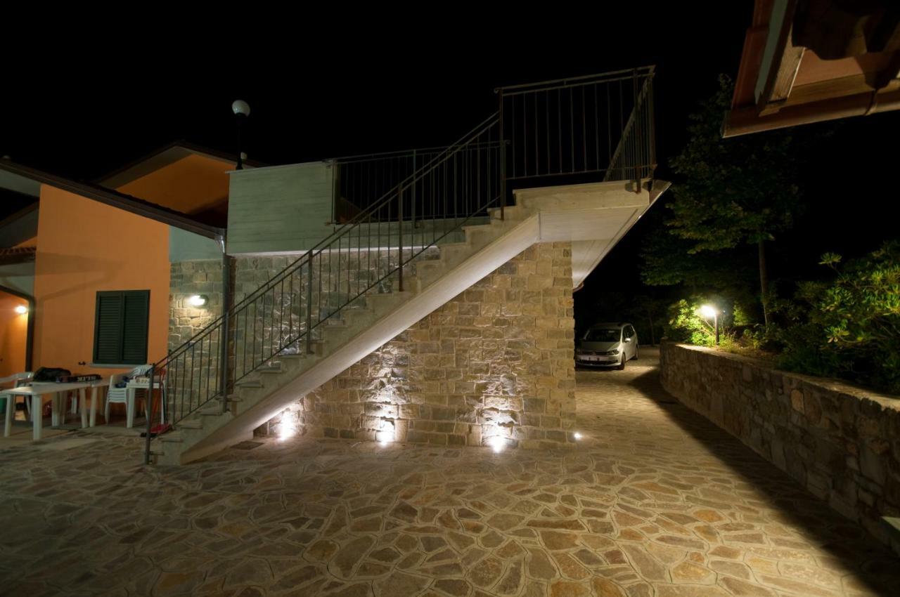 B&B Il Pozzo Di Celle Vernio Экстерьер фото